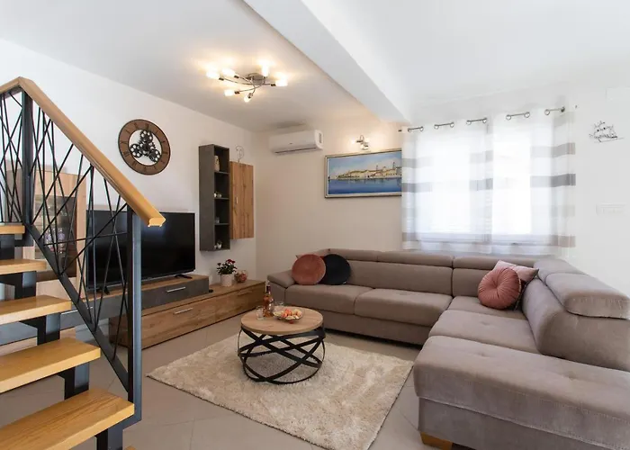 House Daisy Prapatnica